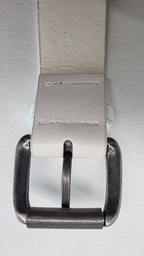 Ceinture blanche robuste et épaisse, croix et clous rivetés