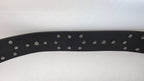 Ceinture noire robuste et épaisse, croix et clous rivetés