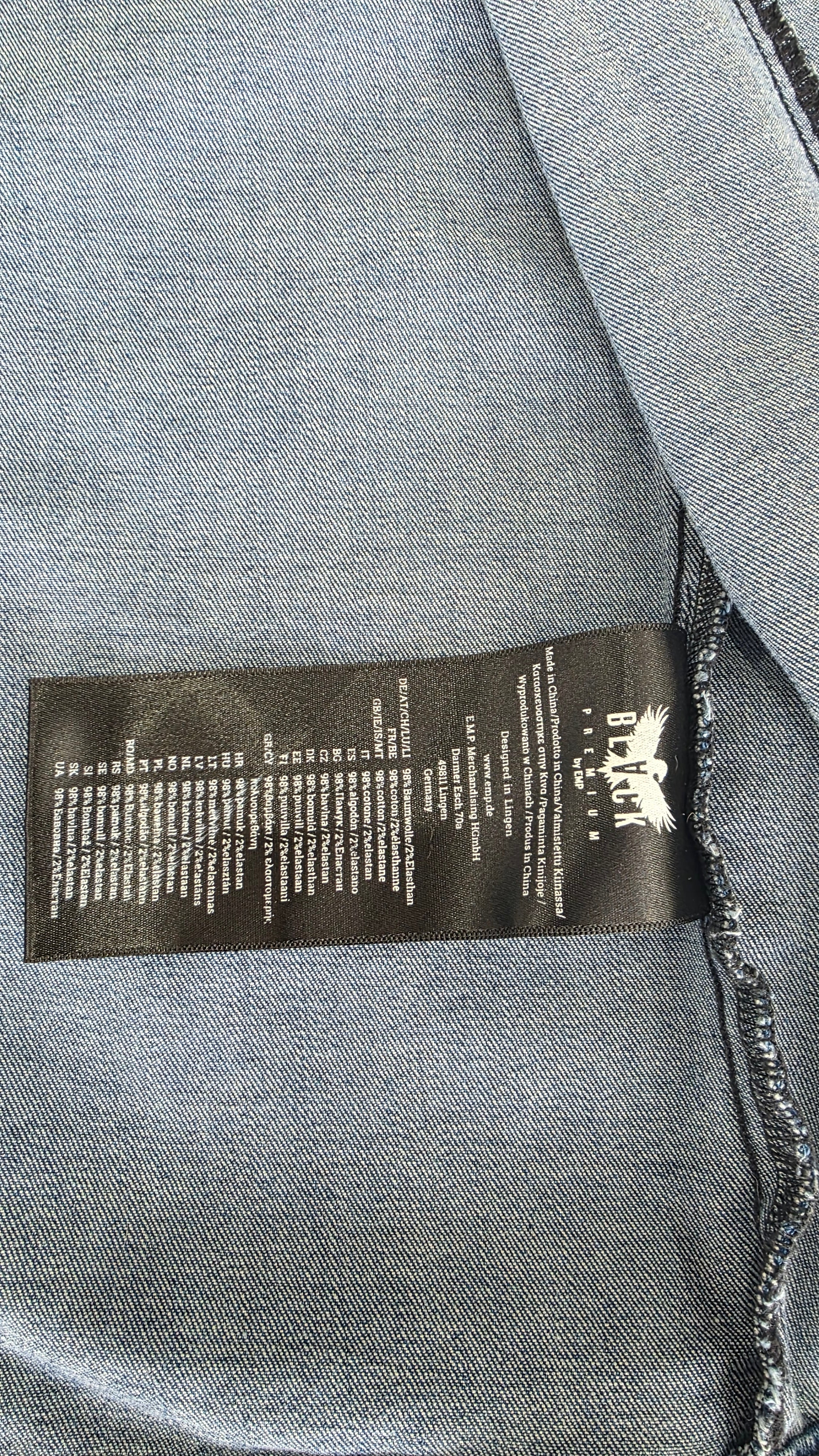 Veste à patches sur mesure