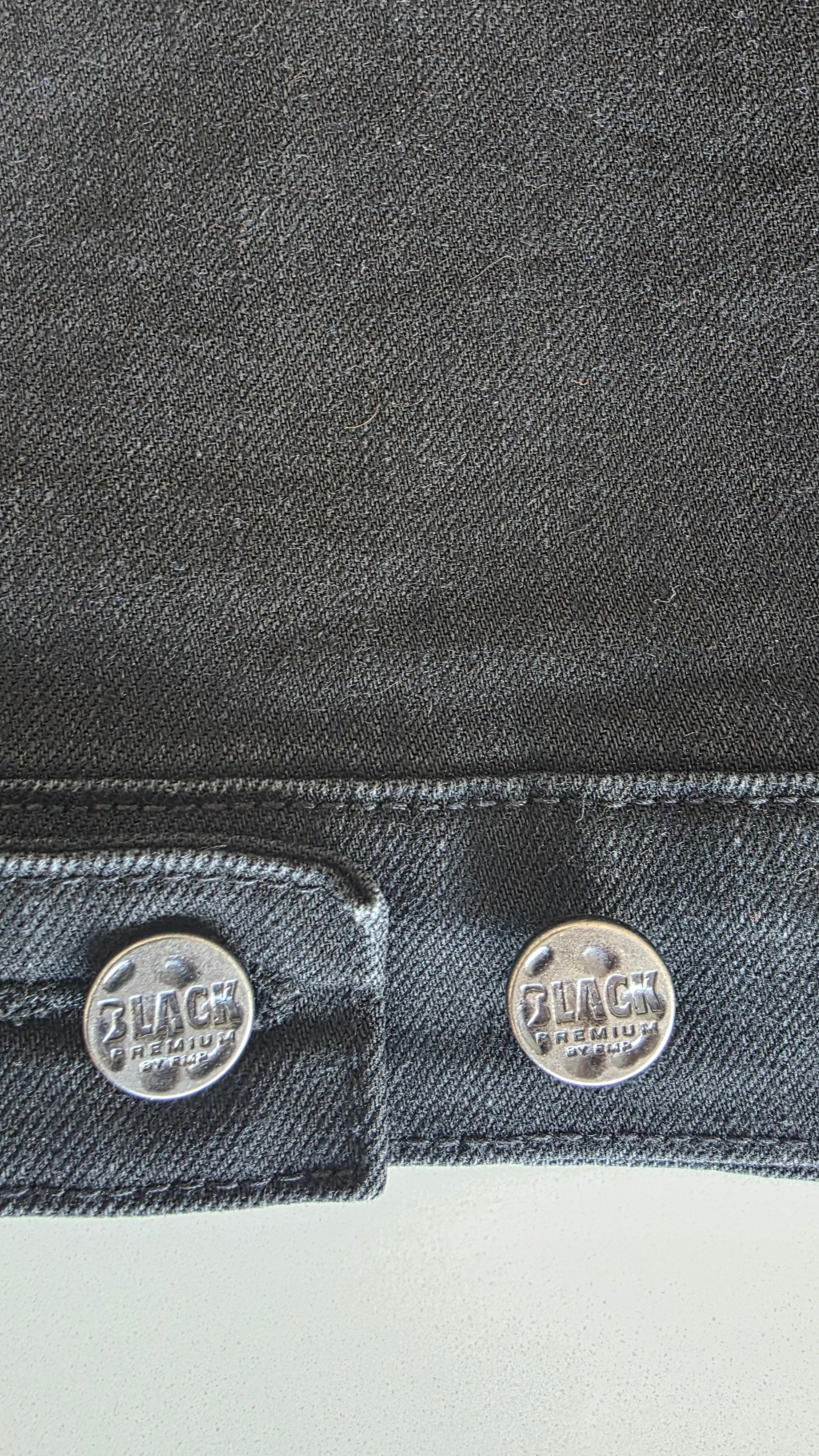 Veste à patches sur mesure noire