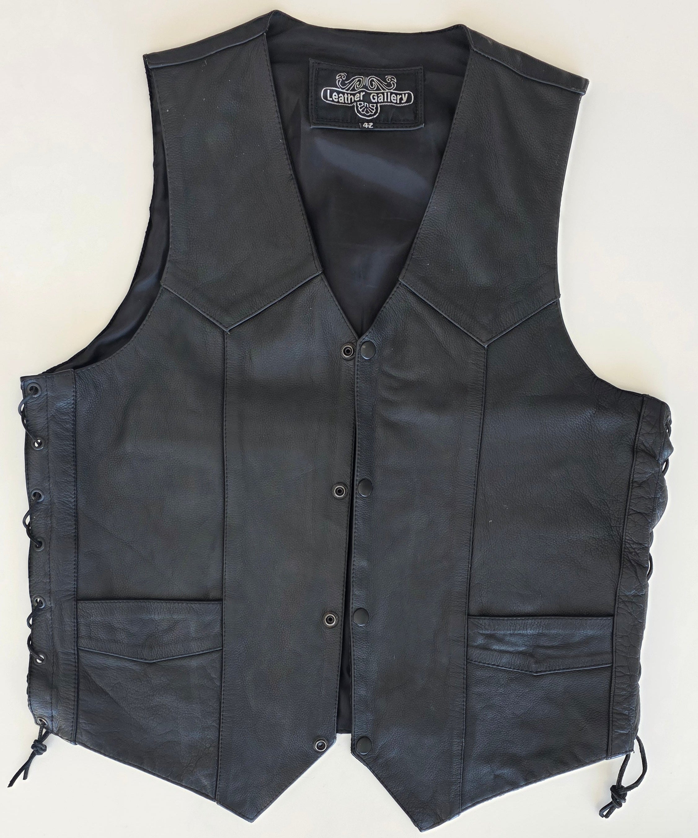 Veste à patchs en cuir noir de marque Leather Gallery - taille L