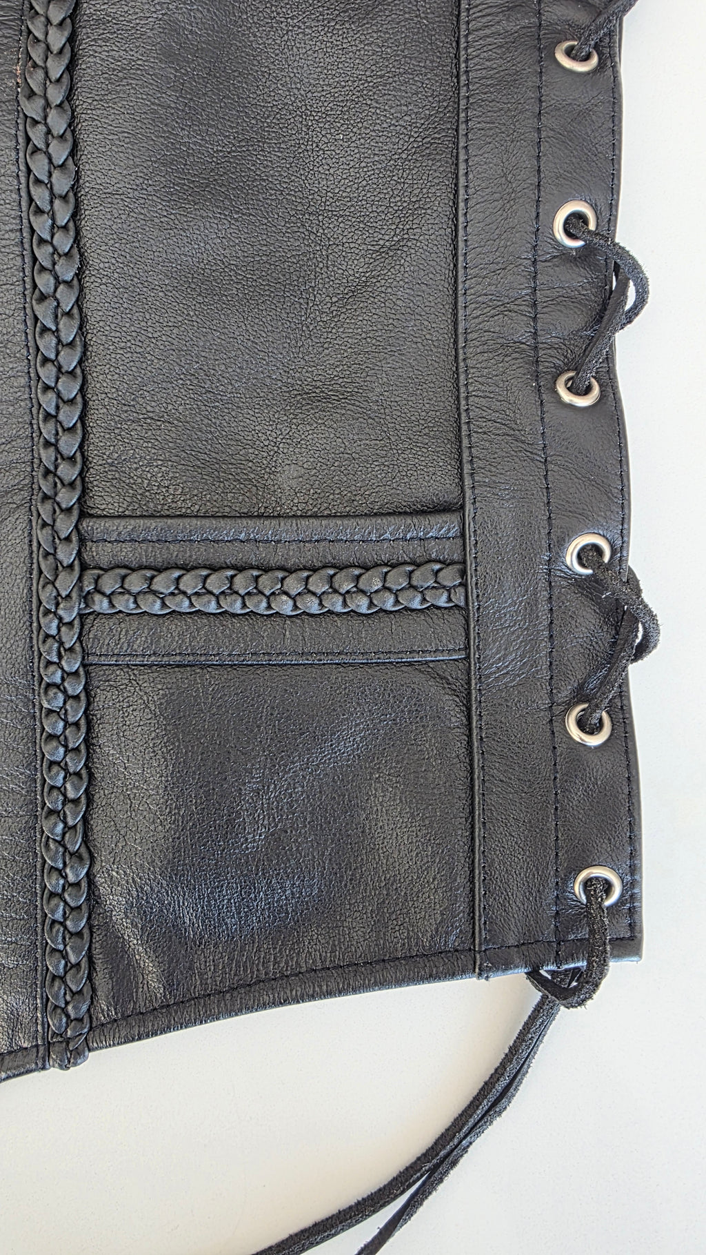 Veste à patchs en cuir noir de marque Leatherick - taille L