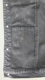 Schwarze Jacke mit Aufnähern – Größen S bis 3XL