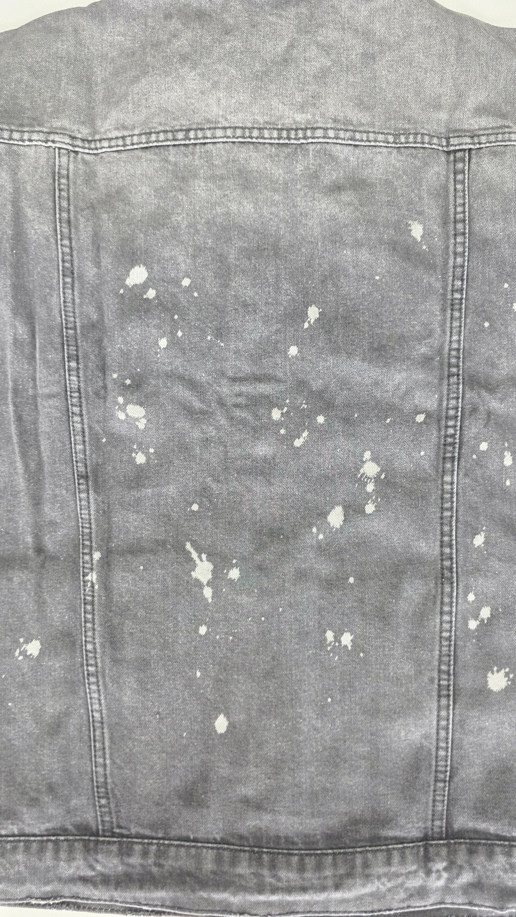 Veste à patchs grise "destroyed" (mais neuve !) de marque Forplay - tailles S à 2XL