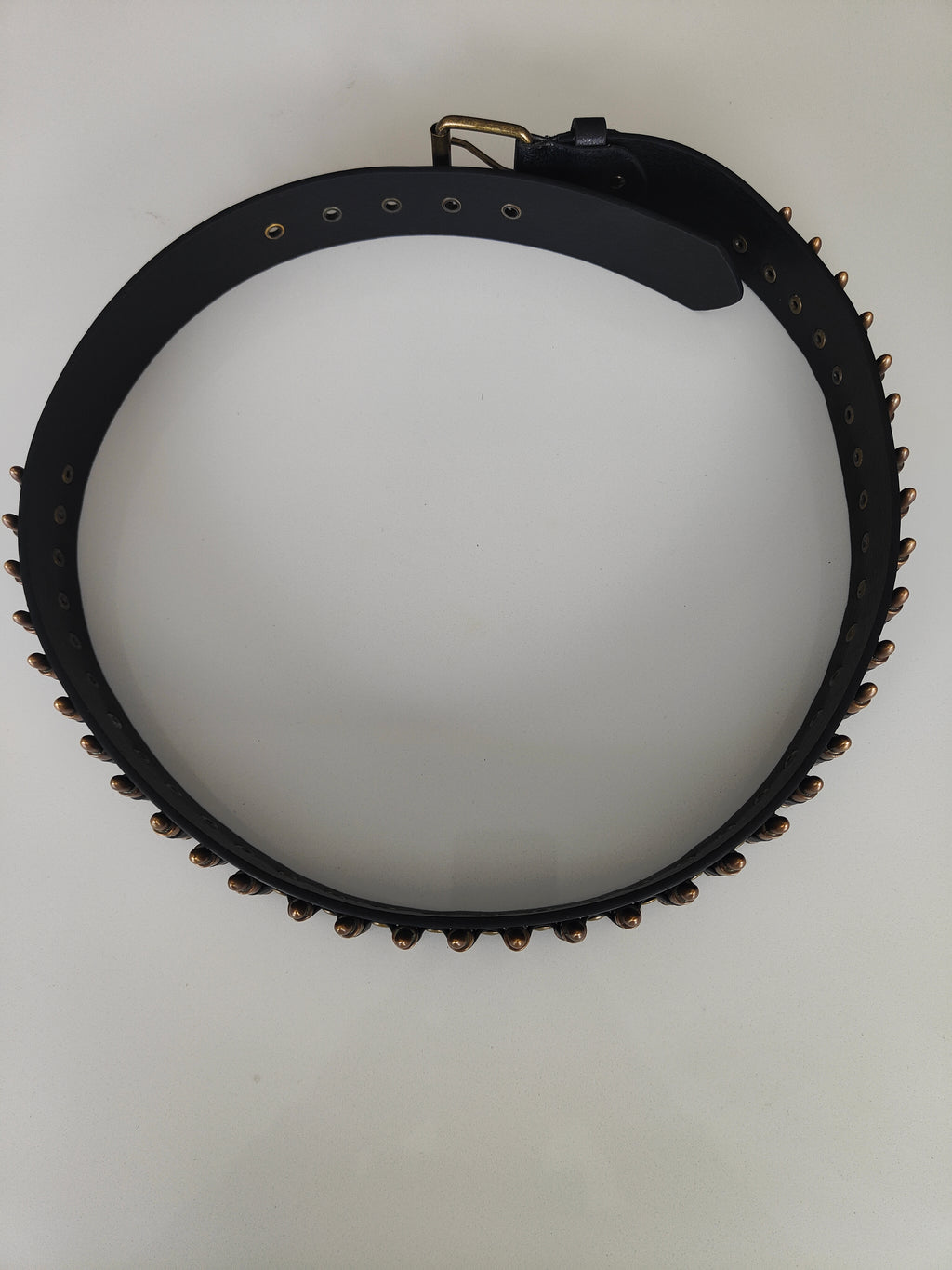 Ceinture noire à balles couleur bronze