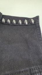 Pointe noire brillante 12x13 mm fixation à vis - zoom