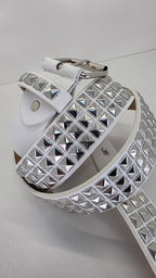 Ceinture blanche robuste et épaisse, clous pyramidaux + 21 au bout - Metalvest