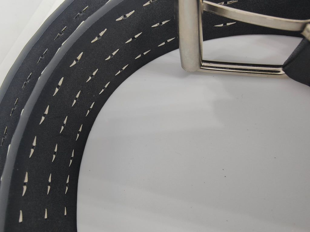 Ceinture noire 120 cm robuste et épaisse, clous serrés argentés - Metalvest
