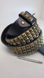 Ceinture noire 120 cm robuste et épaisse, clous serrés dorés - Metalvest