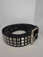 Ceinture noire cloutée, clous pyramidaux - Metalvest
