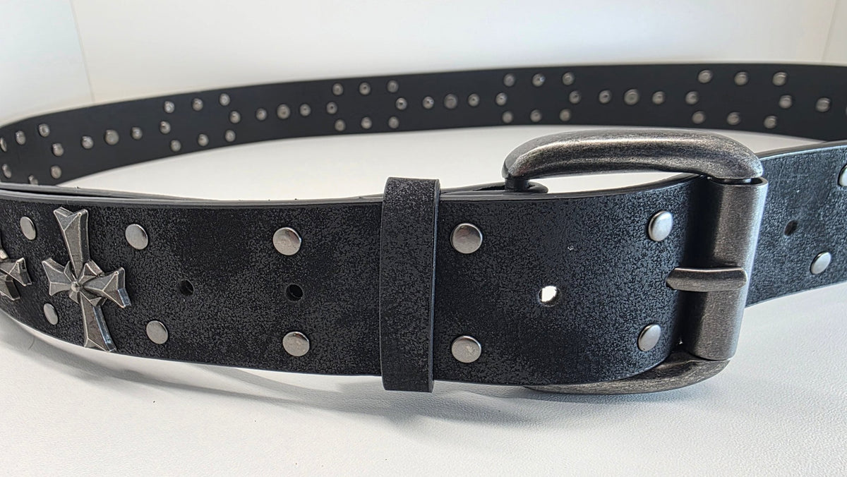 Ceinture noire robuste et épaisse, croix et clous rivetés - Metalvest