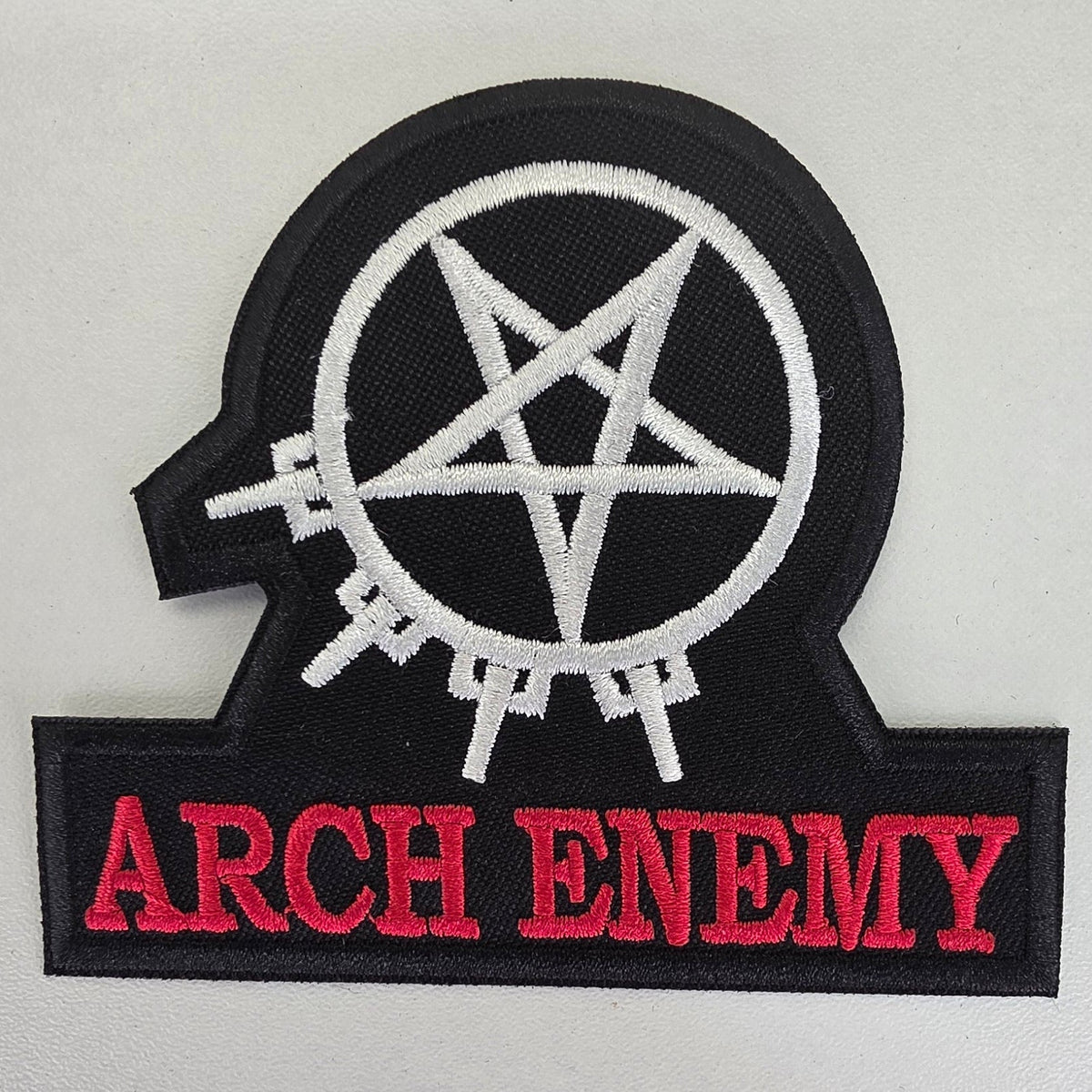 Patch Arch Enemy - nom logo - blanc et rouge - Metalvest