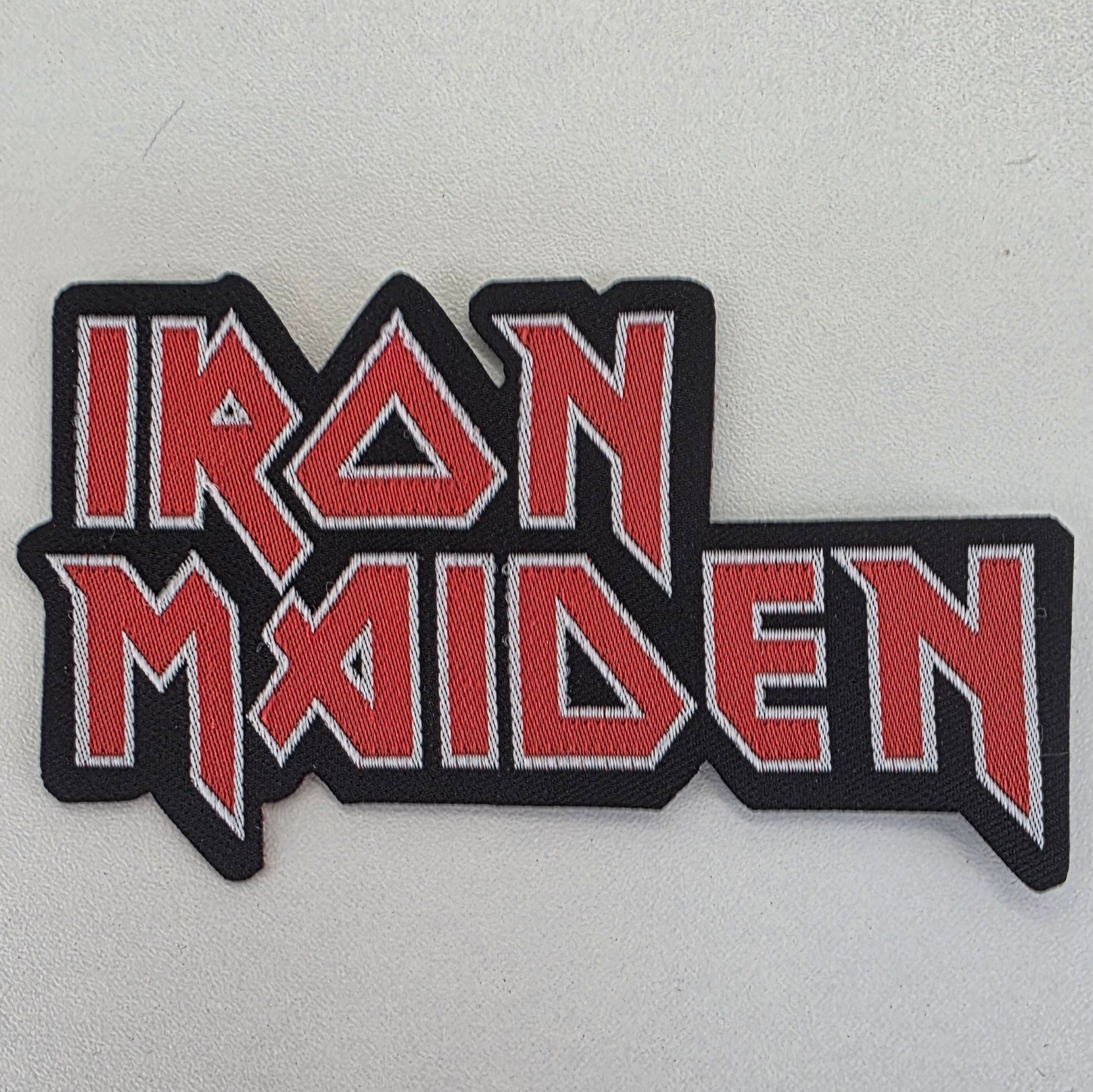 Patch Iron Maiden Logo Rouge Et Blanc Cut-Out - Metalvest