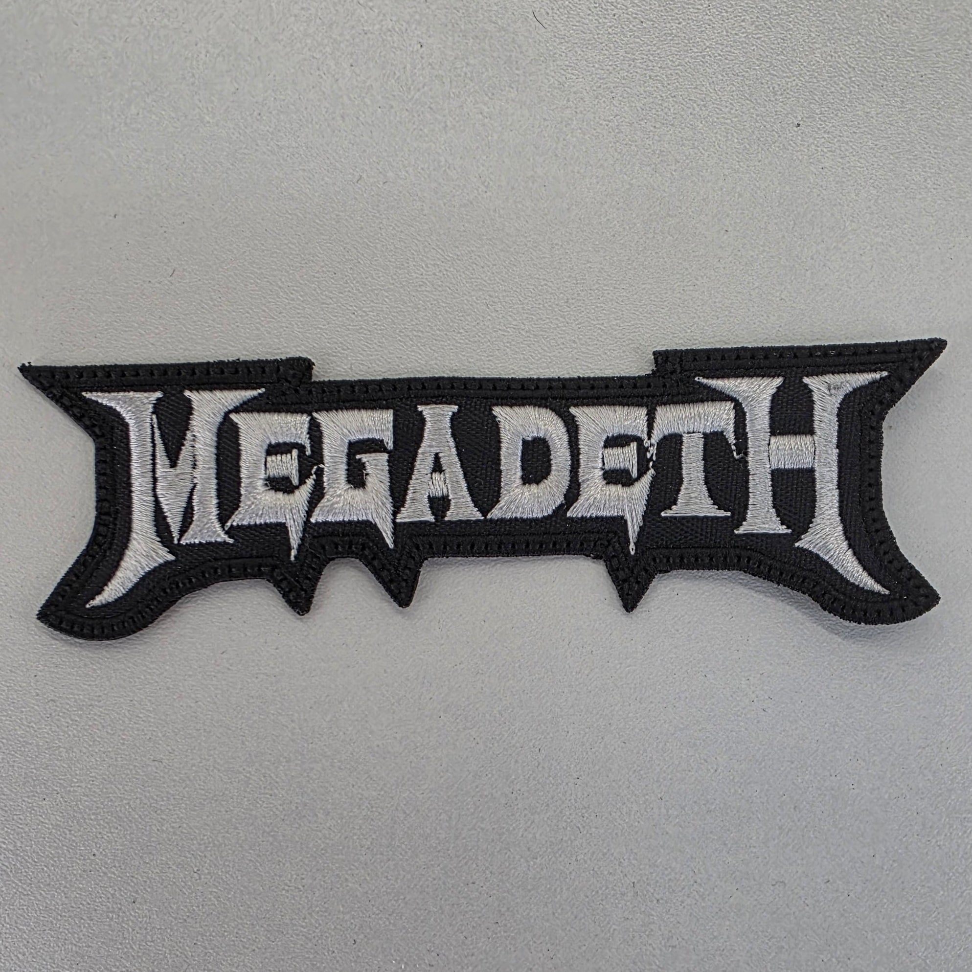 Patch Megadeth Blanc Découpé - Metalvest
