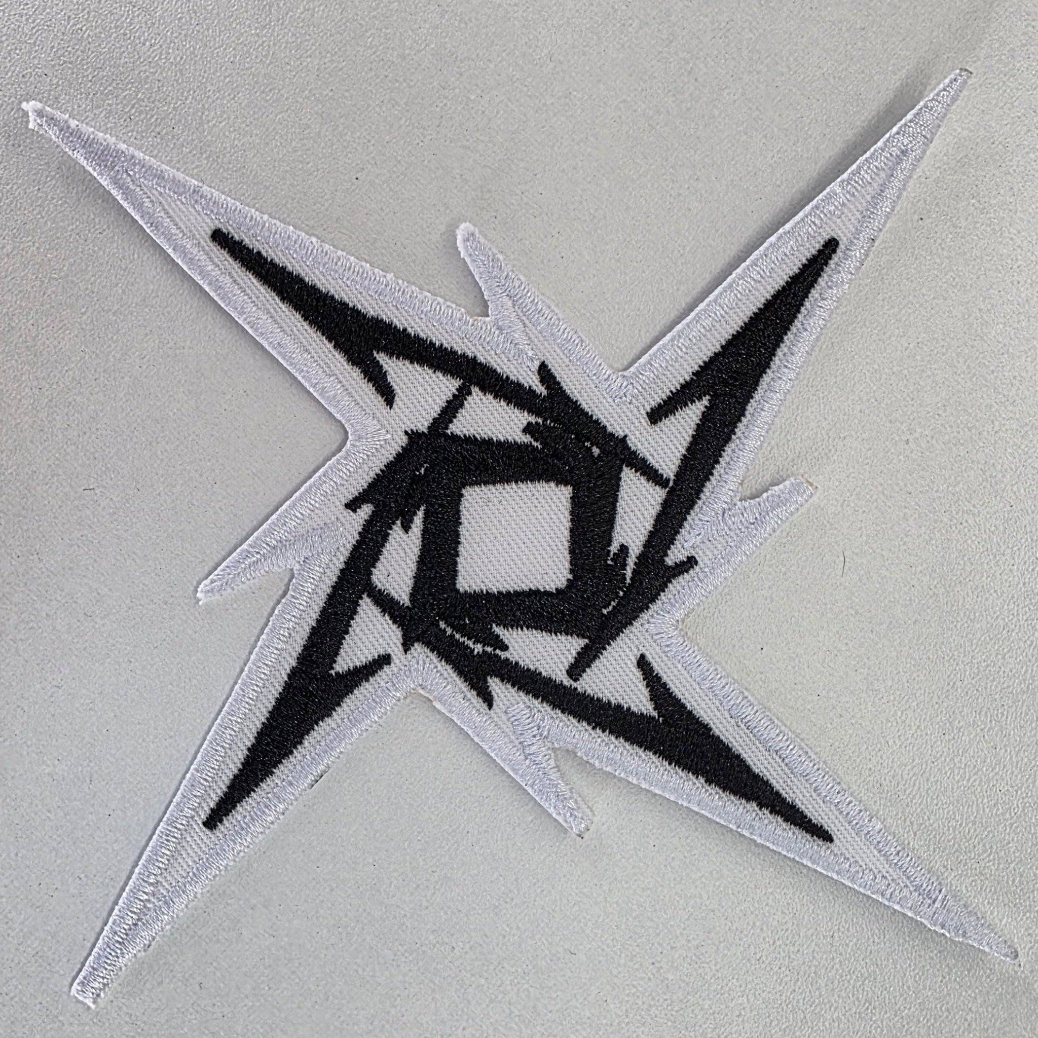Patch Metallica Logo M Blanc Et Noir - Metalvest