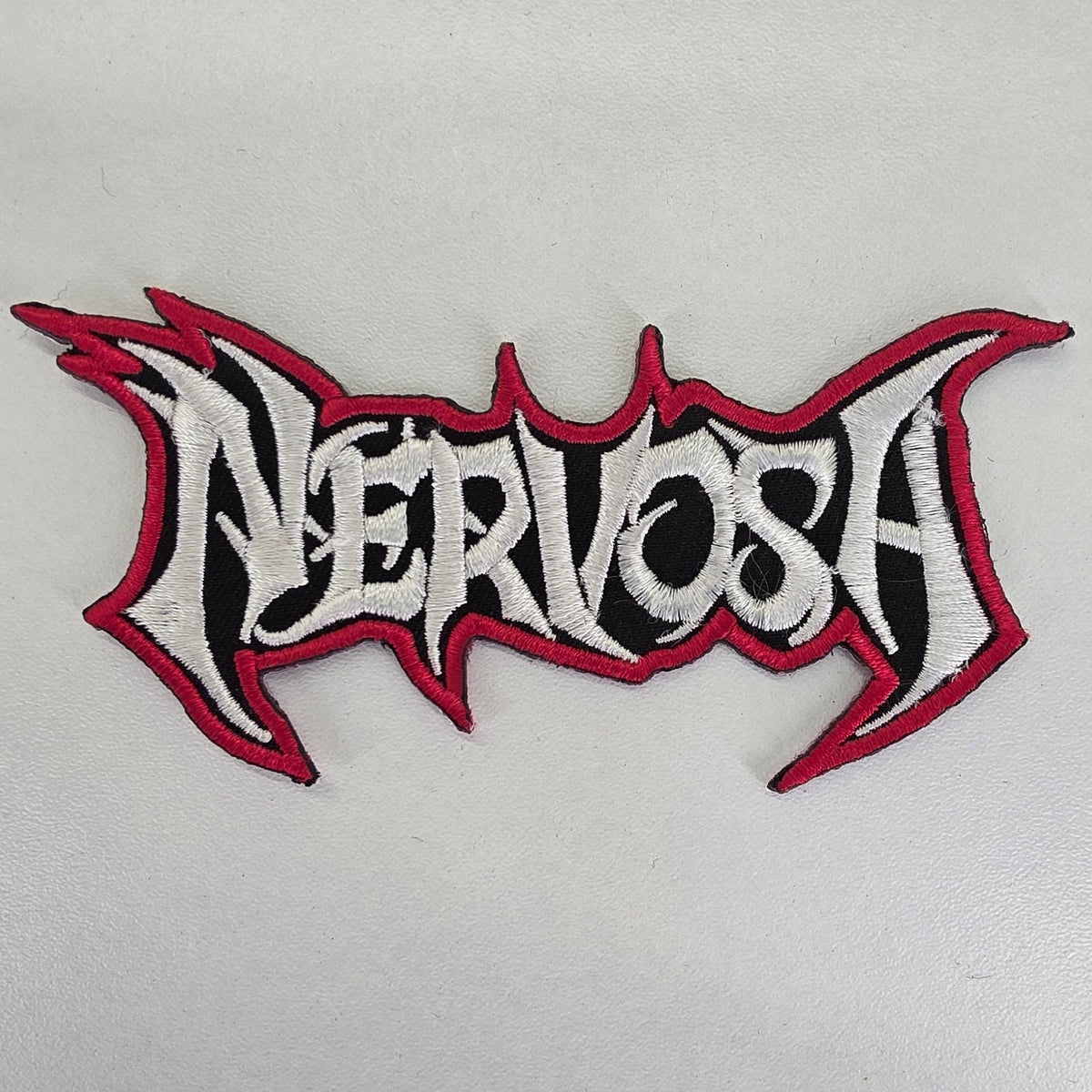 Patch Nervosa - blanc et rouge - Metalvest