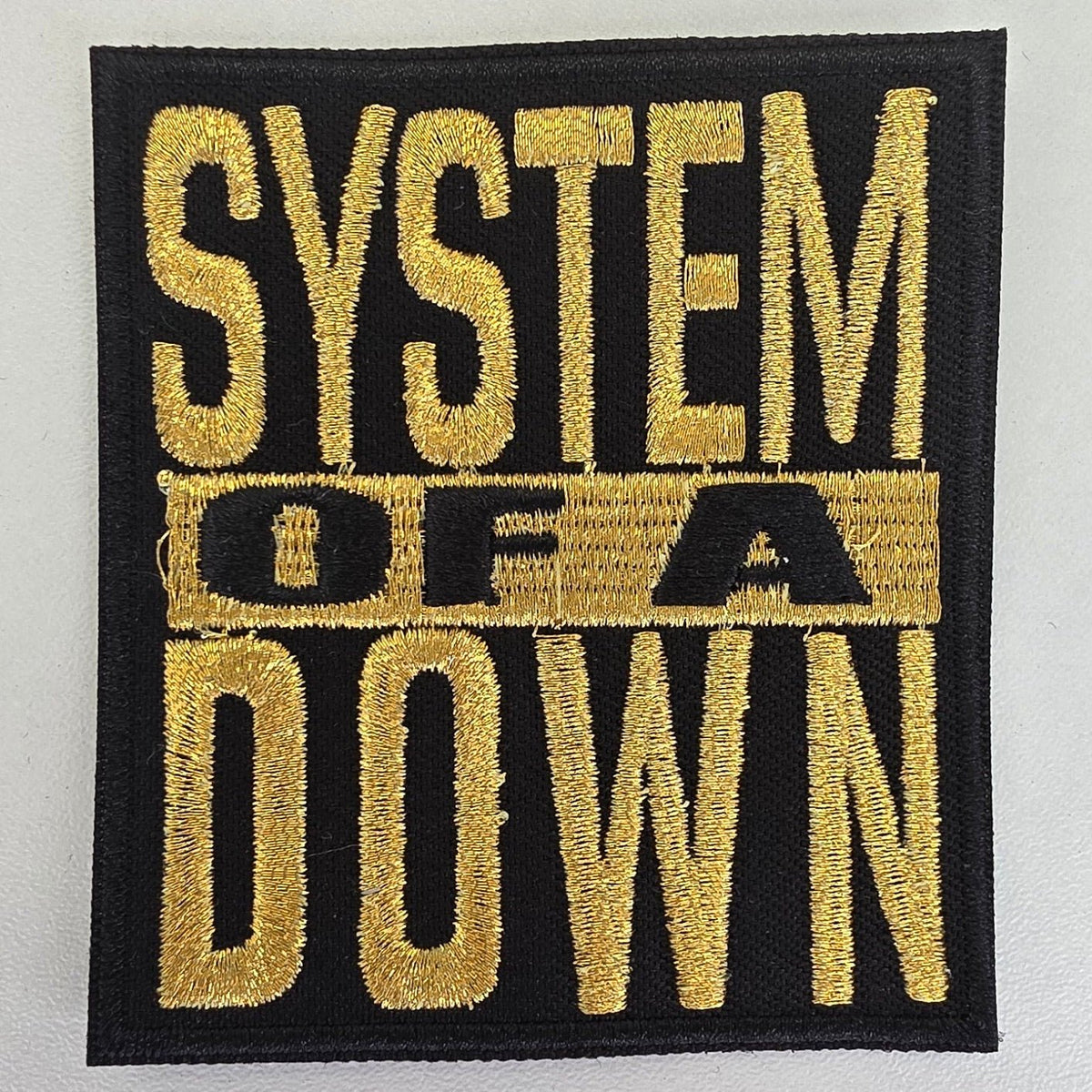 Patch System Of A Down - doré - Metalvest