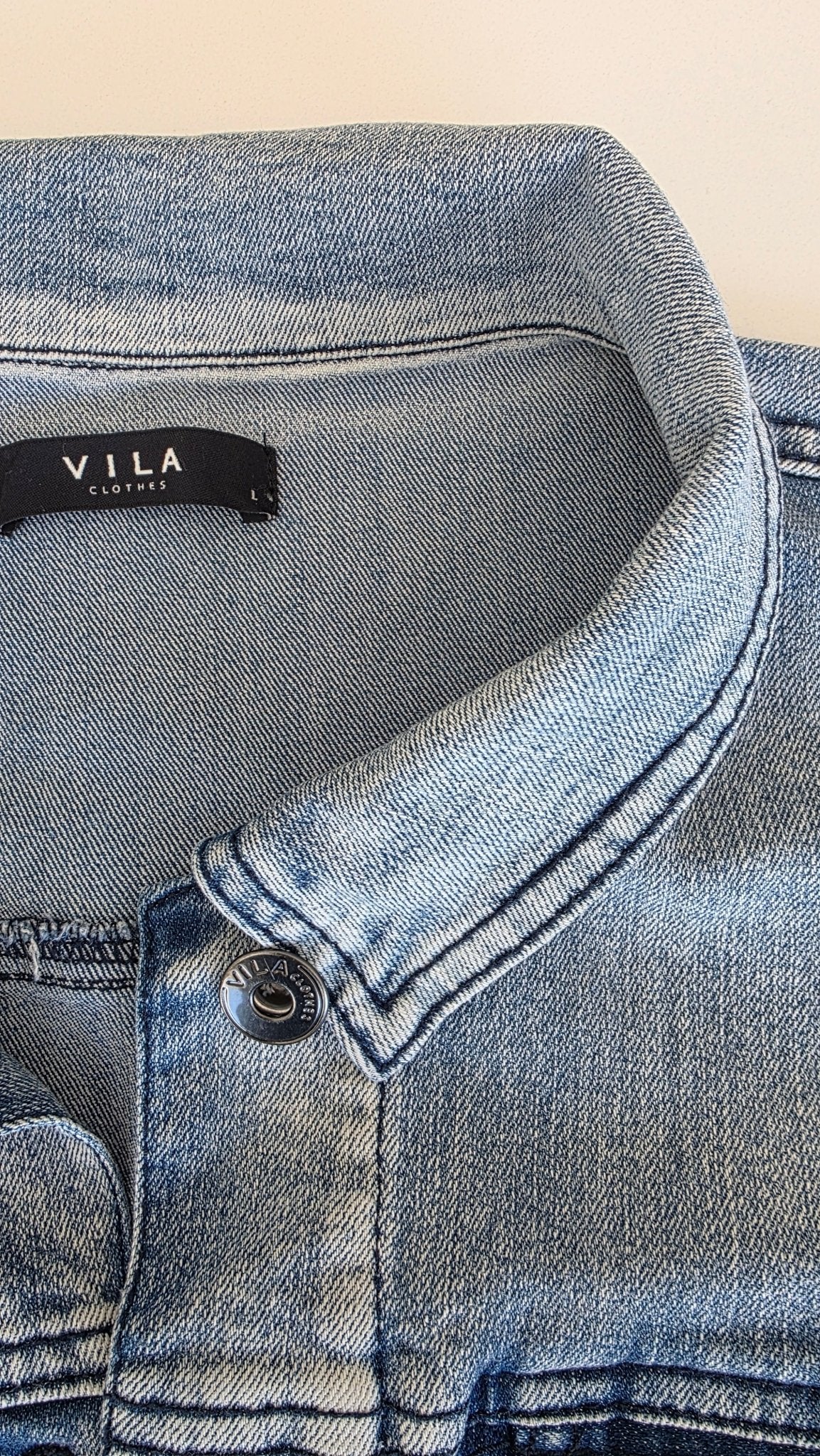 Veste à patchs bleue clair de marque Vila - taille L - Metalvest