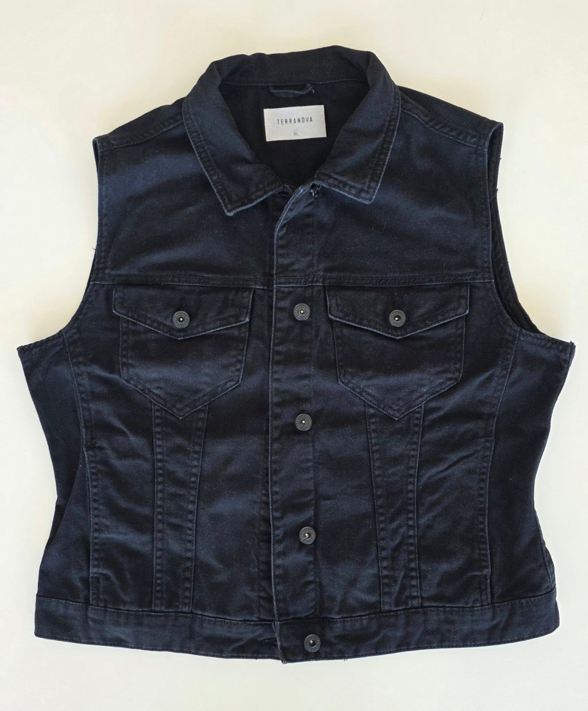 Veste à patchs noire de marque Terranova - tailles M, L ou XL - Metalvest