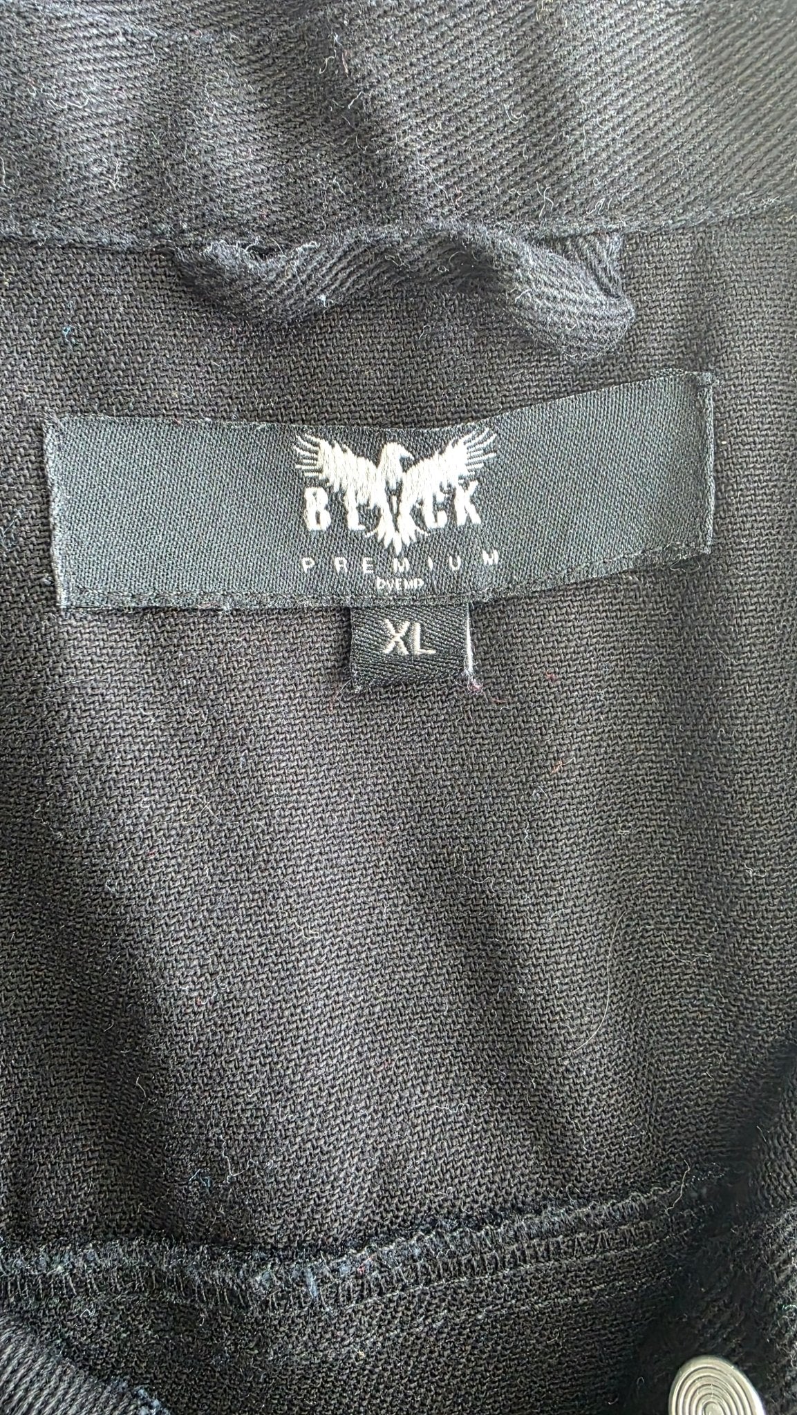 Veste à patchs noire femmes de marque Black Premium avec clous - tailles XL et 2XL - Metalvest