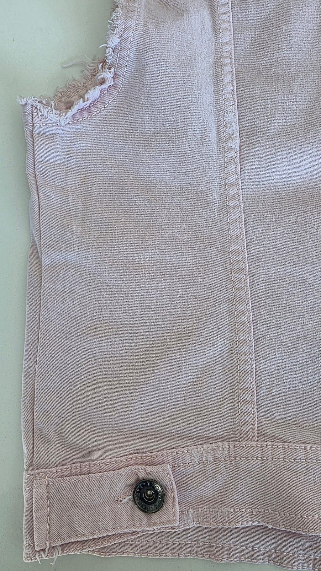 Veste à patchs rose pâle de marque Benetton - taille S - Metalvest