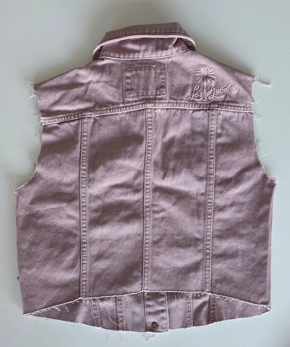 Veste à patchs rose pâle de marque Guess - taille S - Metalvest