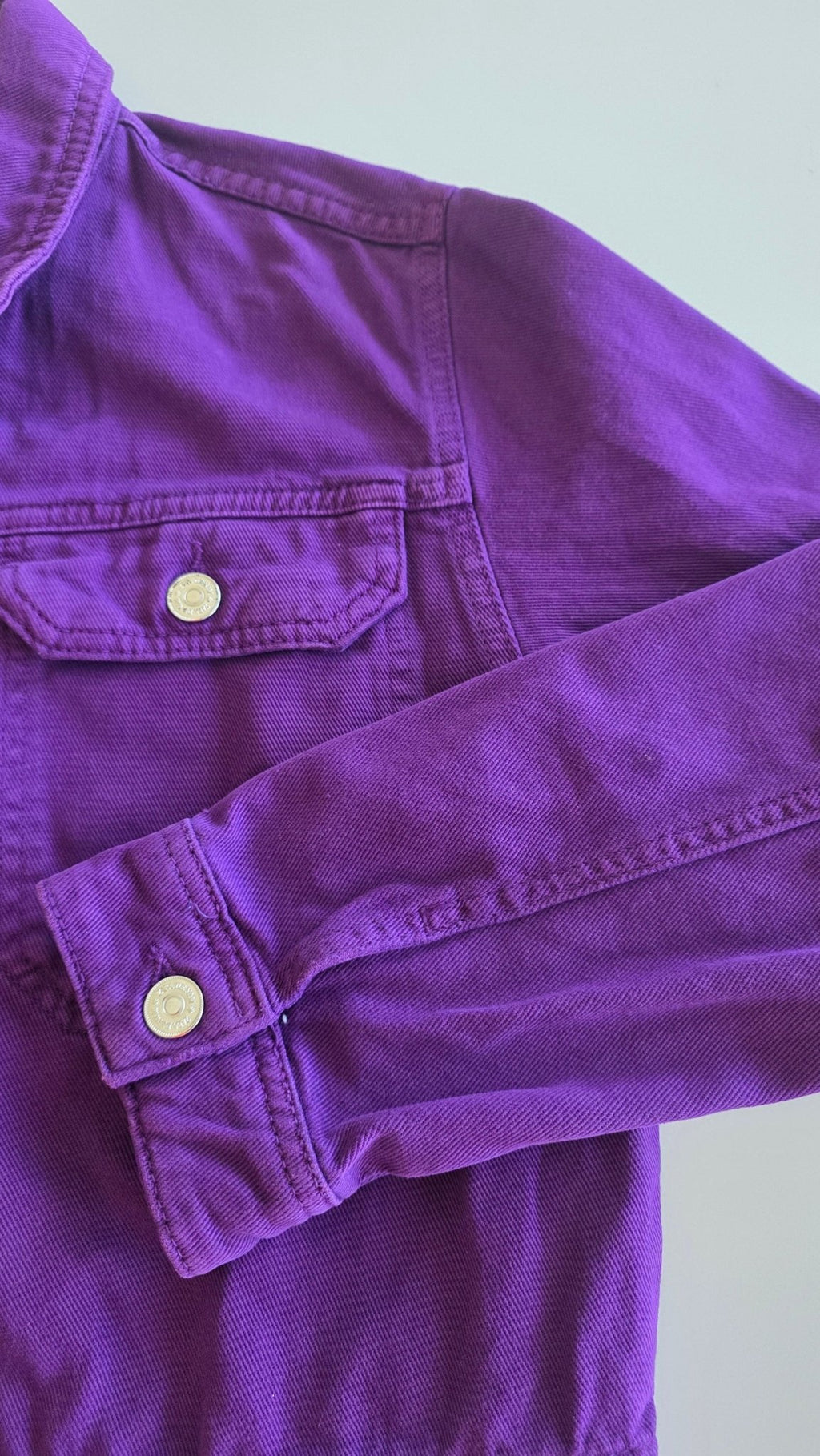 Veste à patchs violet foncé de marque Zara - taille M - Metalvest